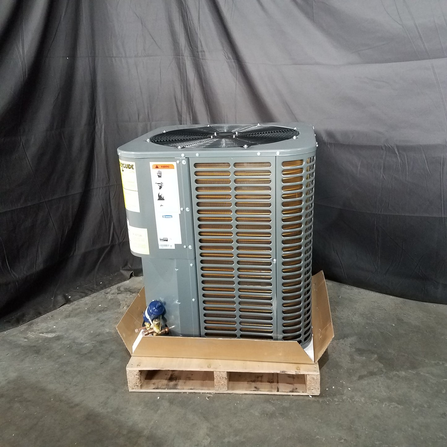 Scratch and Ding 5 Ton 14 SEER MrCool ProDirect Central Air Conditioner Split System