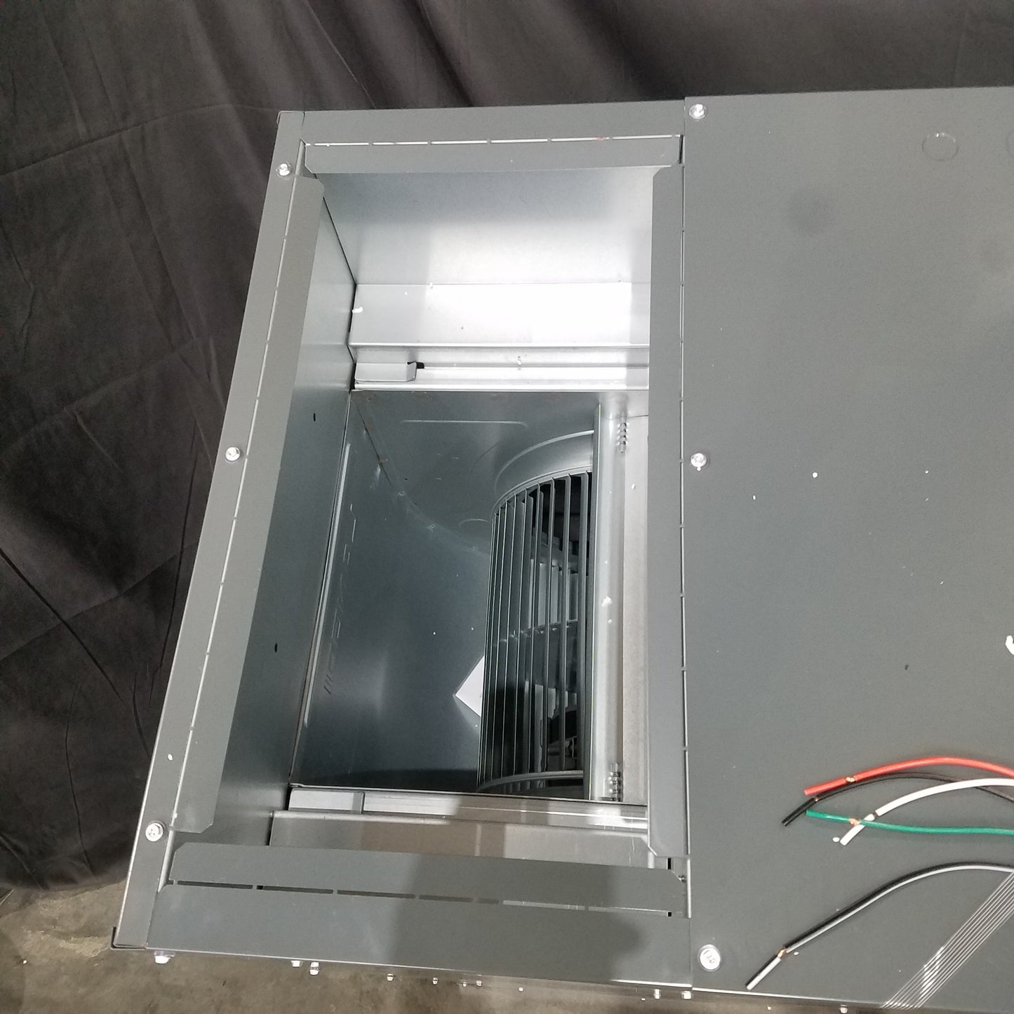 Scratch and Ding 5 Ton 14 SEER MrCool ProDirect Central Air Conditioner Split System