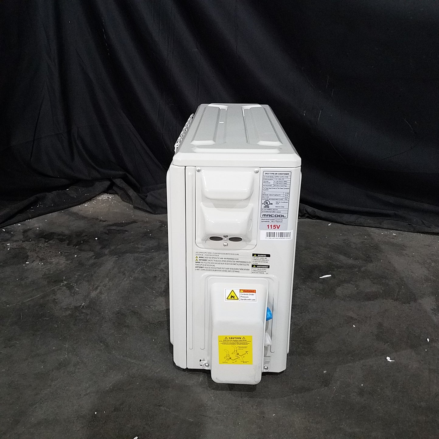 (Scratch/Ding) $1099 MRCOOL EZ-PRO 18,000 BTU 18.5 SEER Ductless Heat Pump Split System - 240V