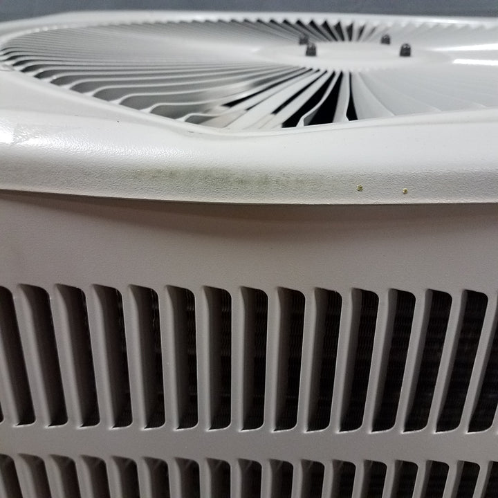 4 Ton, 14 SEER MrCool Signature Heat Pump Central Split System, Multi-position Scratch &amp; Ding
