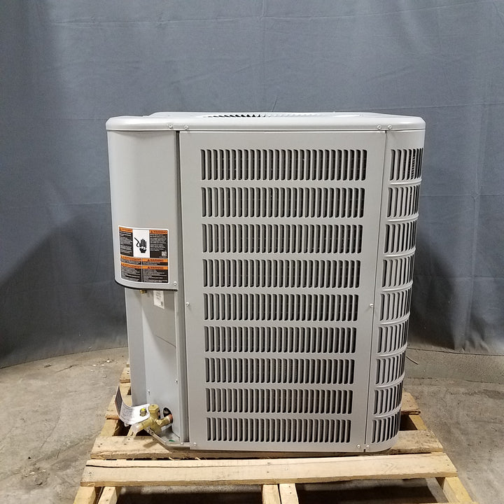 4 Ton, 14 SEER MrCool Signature Heat Pump Central Split System, Multi-position Scratch &amp; Ding