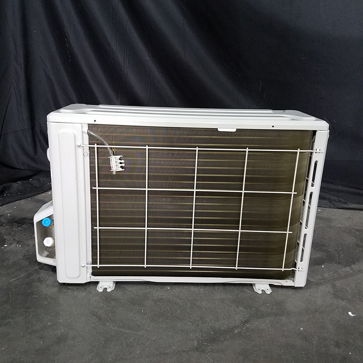 (Scratch/Ding) $1099 MRCOOL EZ-PRO 18,000 BTU 18.5 SEER Ductless Heat Pump Split System - 240V